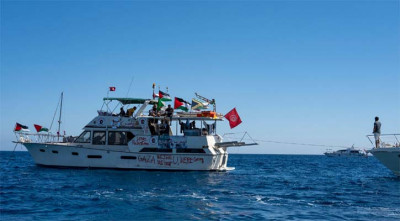 ‘সুমুদ ফ্লোটিলা’ বহরের কিছু জাহাজ ঘিরে ফেলেছে ইসরায়েল